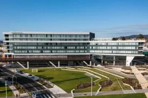 Devonport Waterfront Hotel